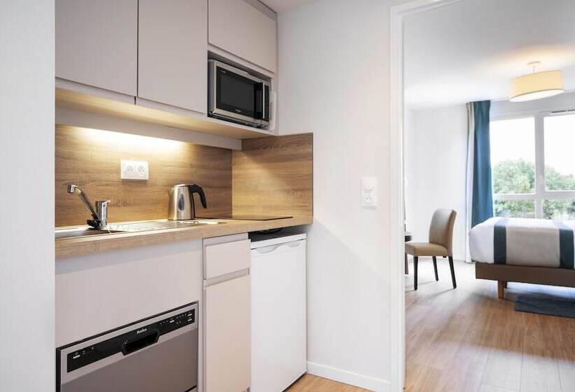 Студия Стандарт, Residhome Chartres
