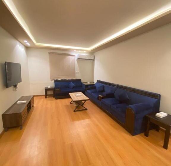 جناح غرفتين نوم, فندق ادوماتو Adomato