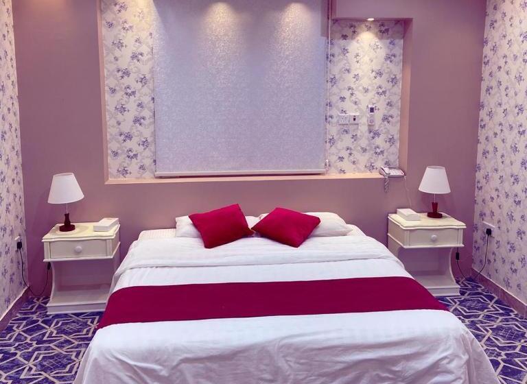 غرفة سوبيريور سرير كينج, فندق ادوماتو Adomato