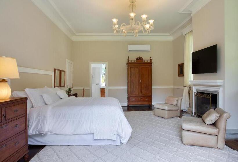 سوییت, Casa Marambaia