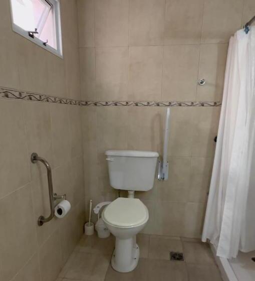 适合残疾人使用的标准间, Kelman