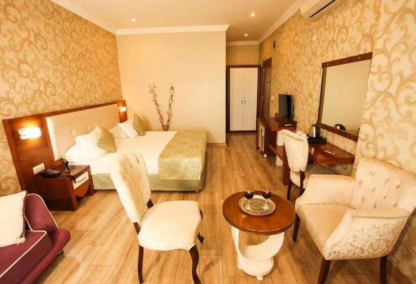 اتاق لوکس یک تخته, Tuğhan