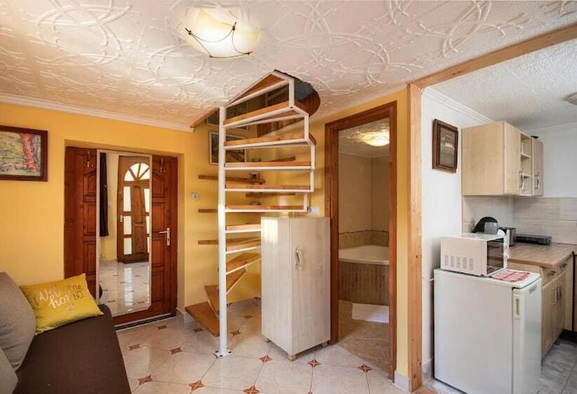 복층 룸, Unicum Vendégház