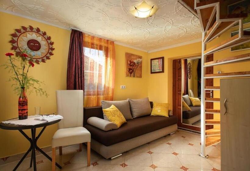 복층 룸, Unicum Vendégház