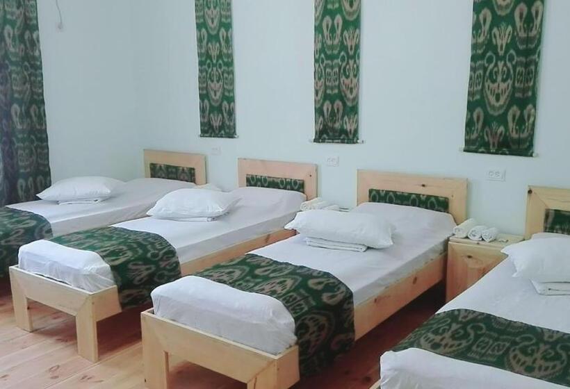 اتاق استاندارد چهار تخته, Yoqut House Guest House In The Centre Of Ancient City