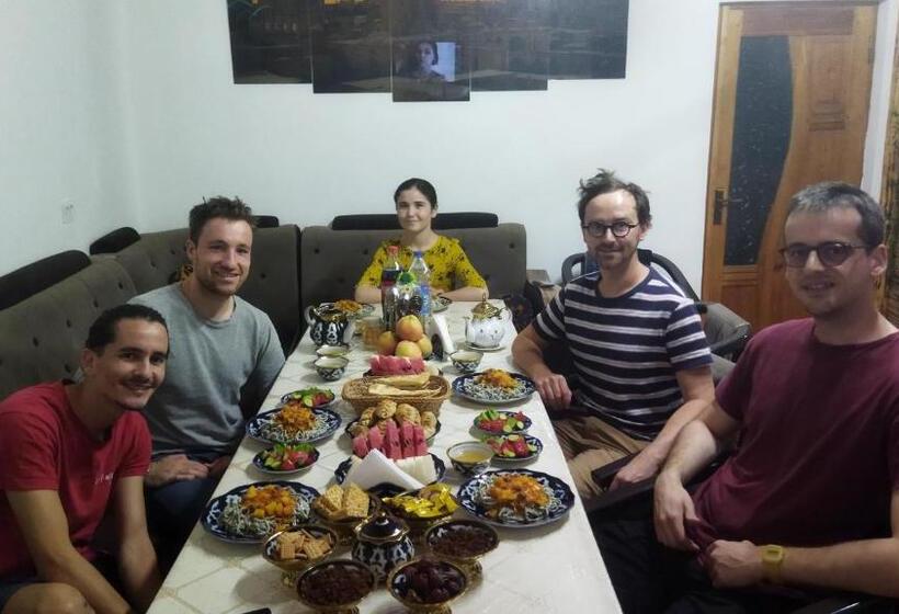 اتاق استاندارد چهار تخته, Yoqut House Guest House In The Centre Of Ancient City