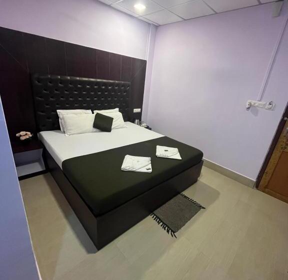 Номер Deluxe, Purnima Residency