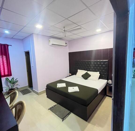 Номер Deluxe, Purnima Residency