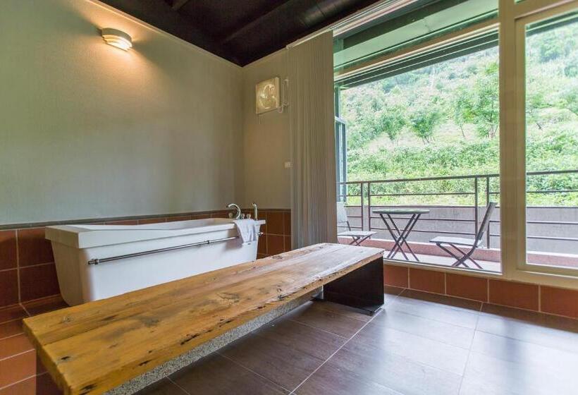 غرفة قياسية مزوَّدة بتراس, Sun Hola Villa