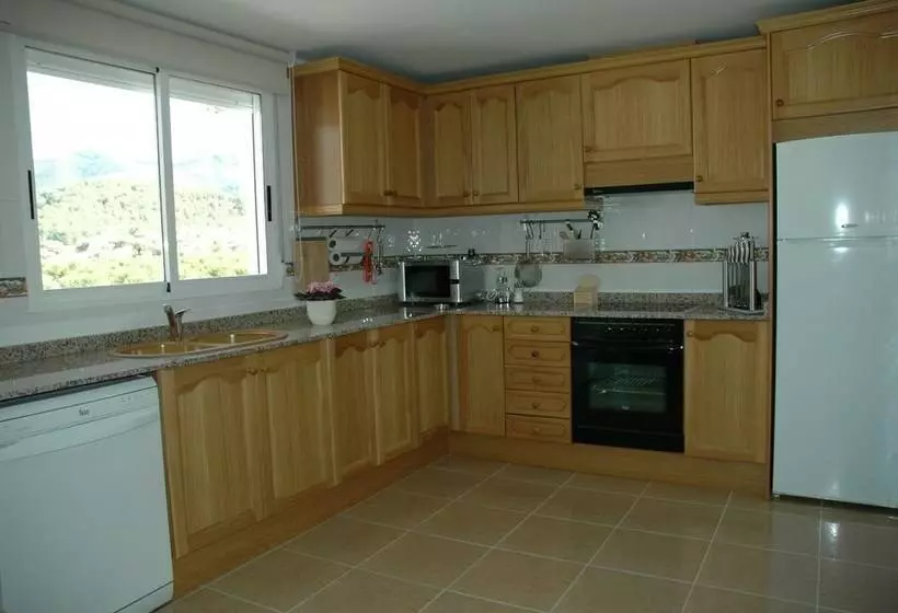 ４ベッドルームハウス, Casa Nuri De Rei La Pobla Tornesa