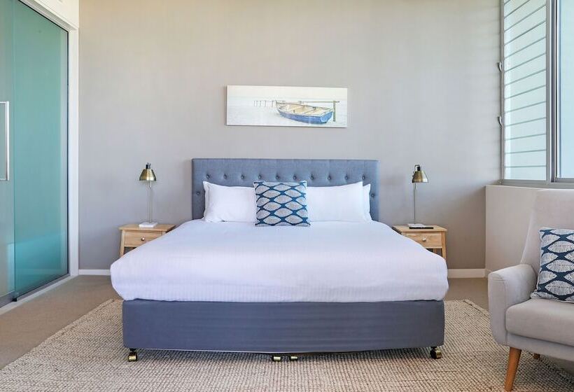 デラックススイートの３ベッドルーム, Element On Coolum Beach