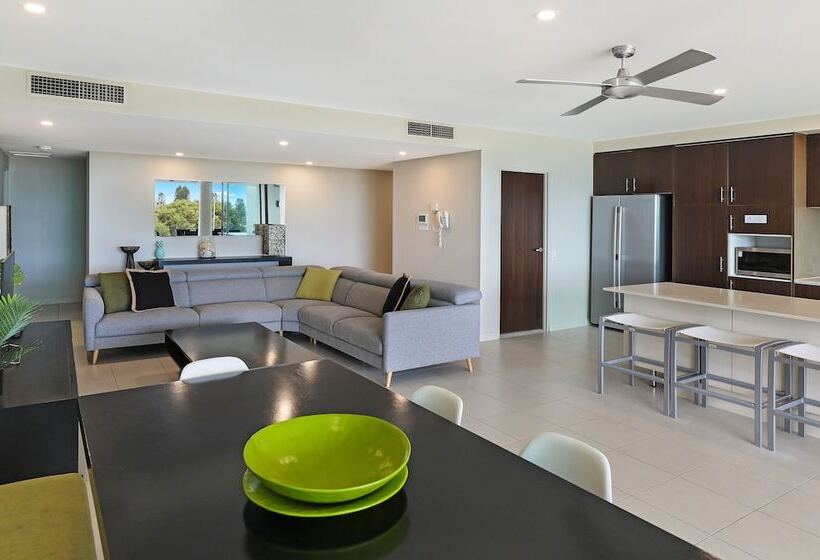 オーシャンビューデラックススイート, Element On Coolum Beach