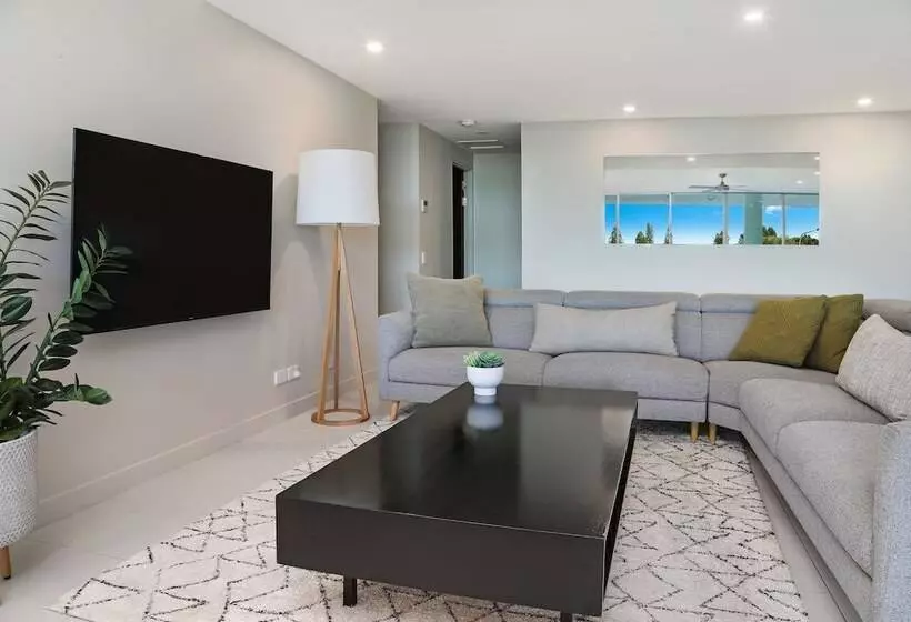 オーシャンビューデラックススイート, Element On Coolum Beach