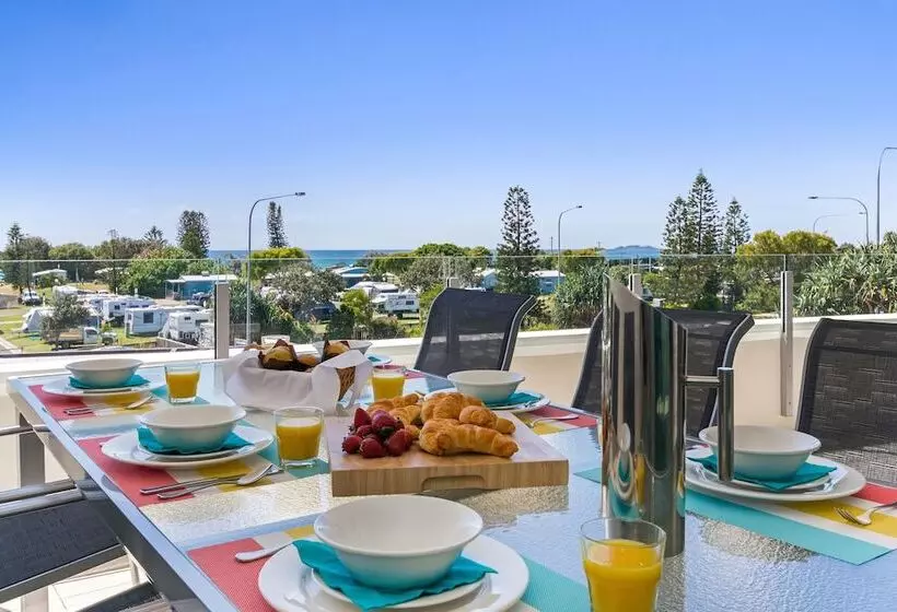 オーシャンビューデラックススイート, Element On Coolum Beach