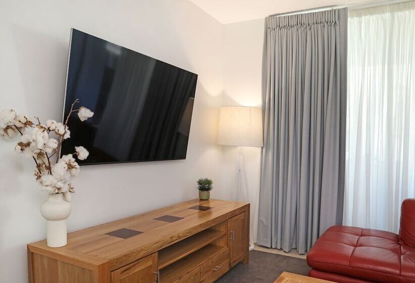 プールの見える１ベッドルームアパートメント, Element On Coolum Beach