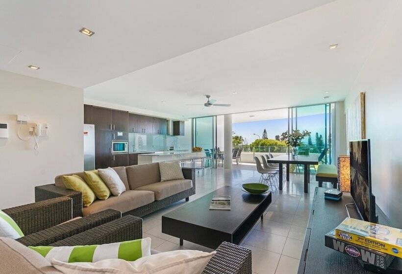 デラックススイートの３ベッドルーム, Element On Coolum Beach