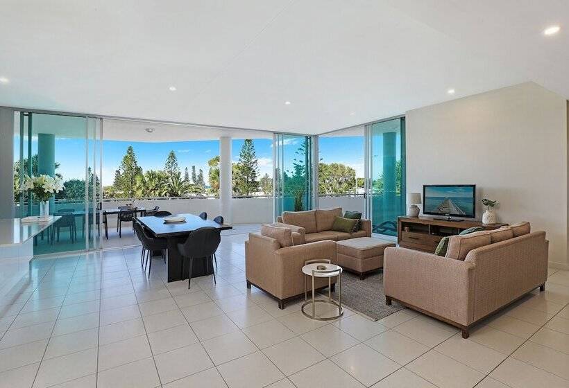 デラックススイートの３ベッドルーム, Element On Coolum Beach