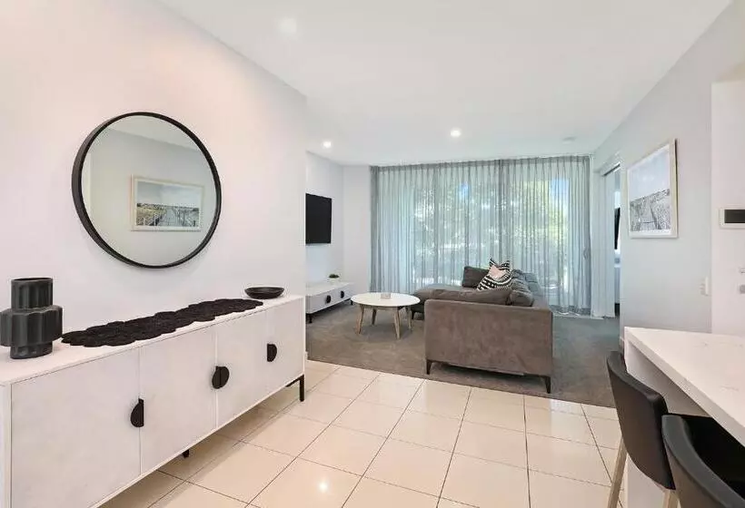 プールビューの2ベッドルームアパート, Element On Coolum Beach