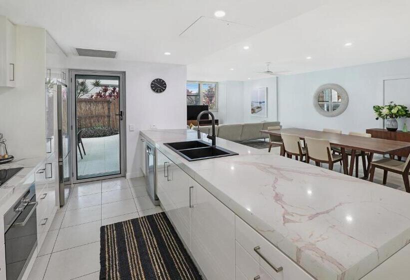 庭の見える１ベッドルームアパートメント, Element On Coolum Beach