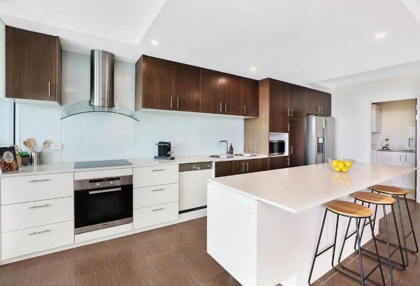 デラックススイート２ベッドルーム, Element On Coolum Beach