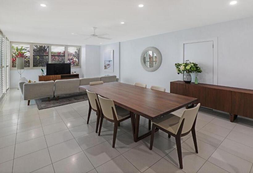 ３ベッドルームアパートメント, Element On Coolum Beach