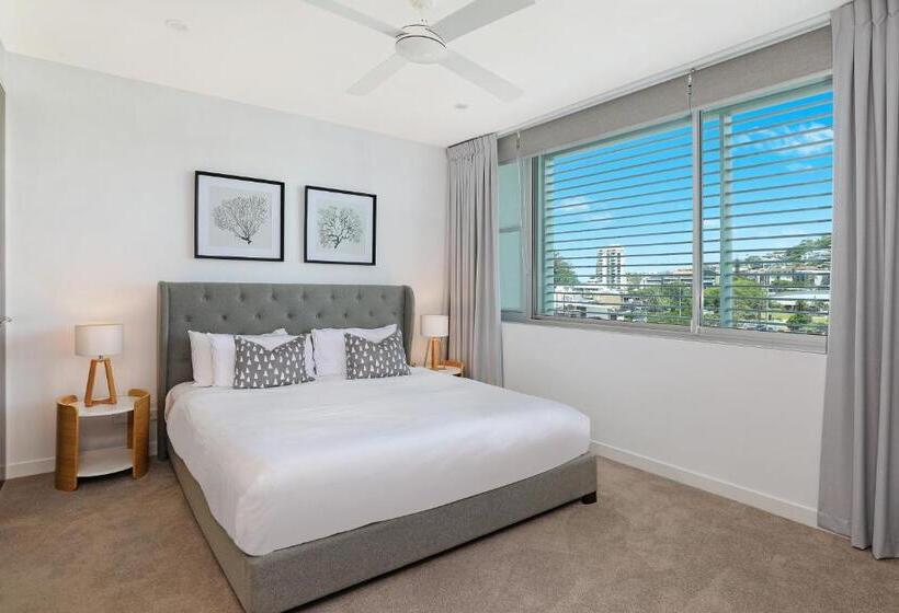 プールビューの２ベッドルームアパート, Element On Coolum Beach