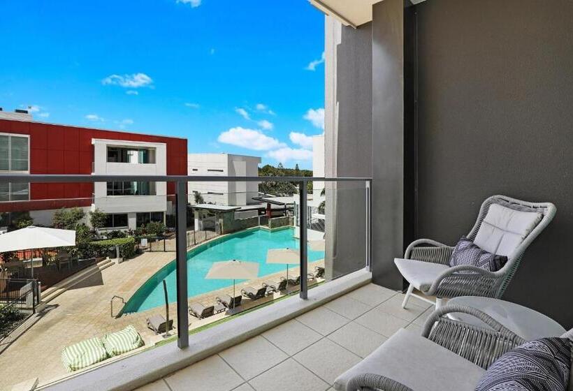 プールビューの２ベッドルームアパート, Element On Coolum Beach