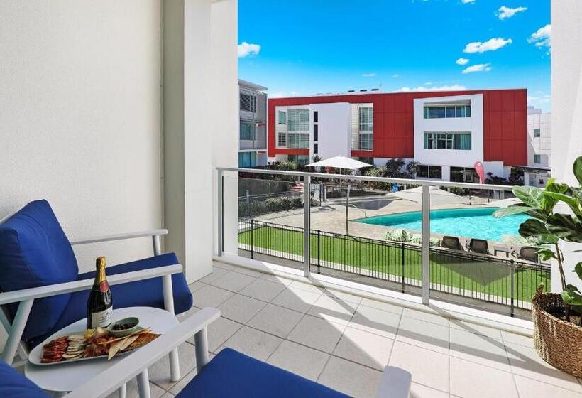 プールビューの２ベッドルームアパート, Element On Coolum Beach