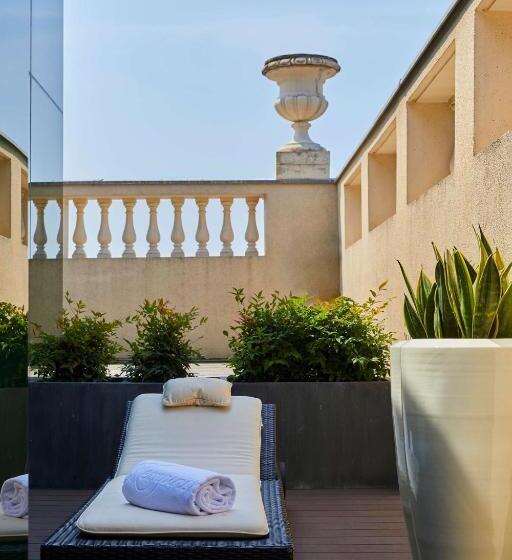 سوییت لوکس, Kempinski Palace Portorož