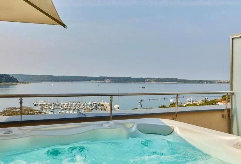 سوییت لوکس, Kempinski Palace Portorož