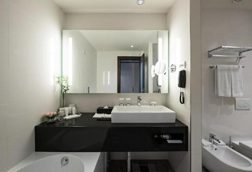 سوییت جونیور, Kempinski Palace Portorož