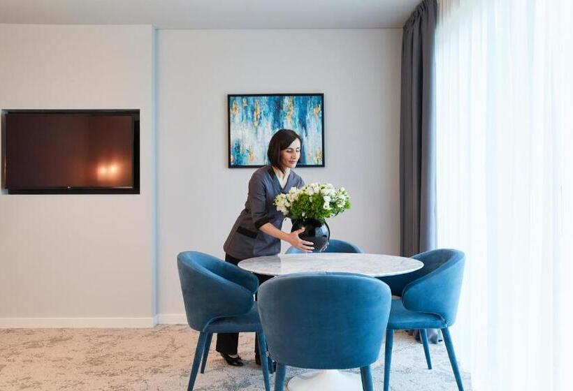 سوییت جونیور, Kempinski Palace Portorož