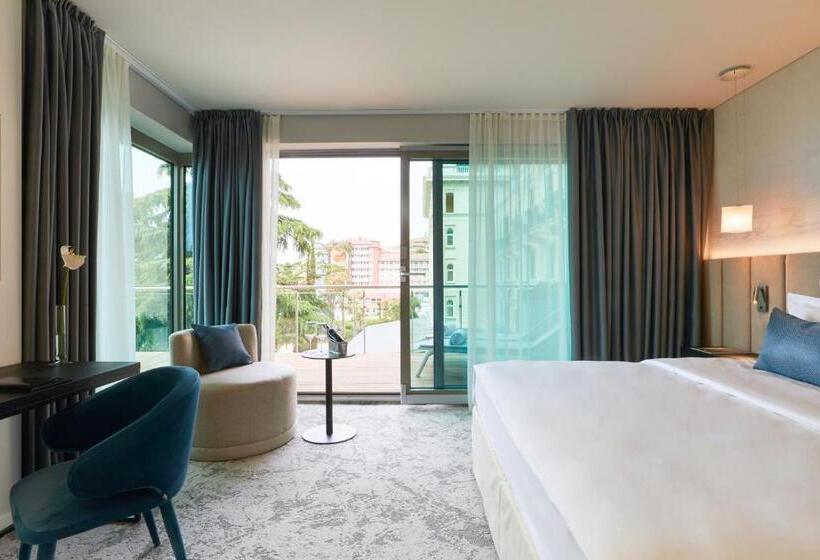 سوییت جونیور, Kempinski Palace Portorož