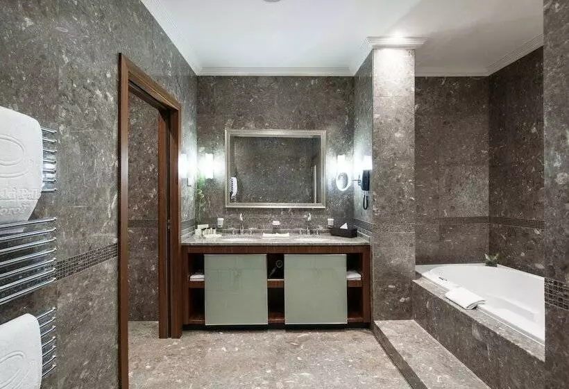 سوئیت پرزیدنت, Kempinski Palace Portorož