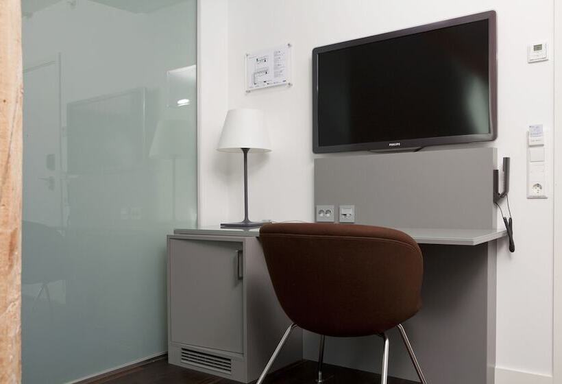 غرفة قياسية, Quality Hotel Waterfront