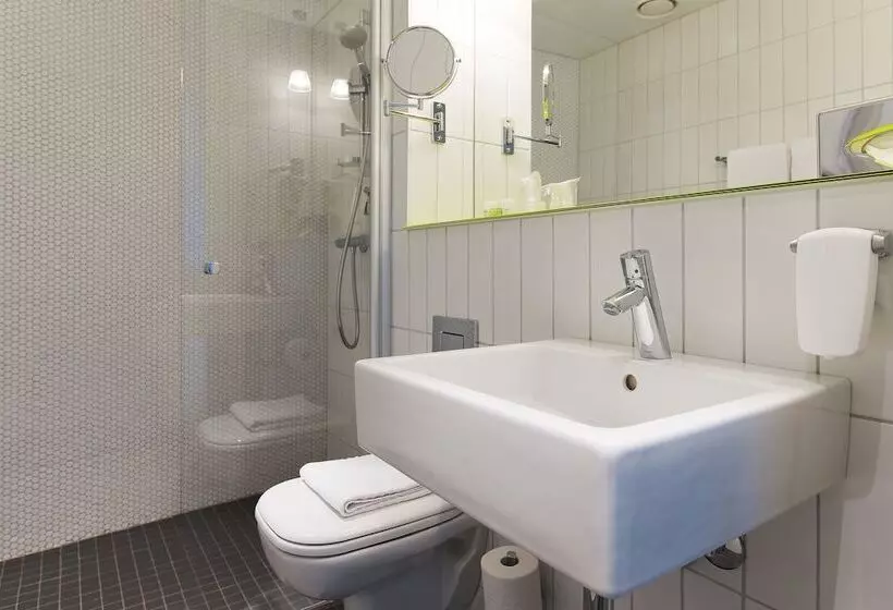 اتاق سوپریور, Quality Hotel Waterfront