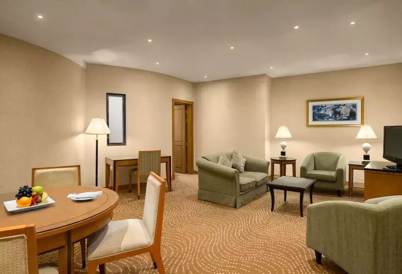 ２ベッドスイートルーム, Ramada By Wyndham Al Khobar