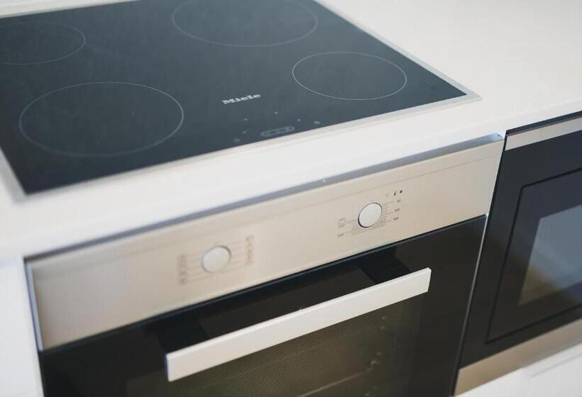 Апартаменты Deluxe 1 Спальня, Tingirana Noosa