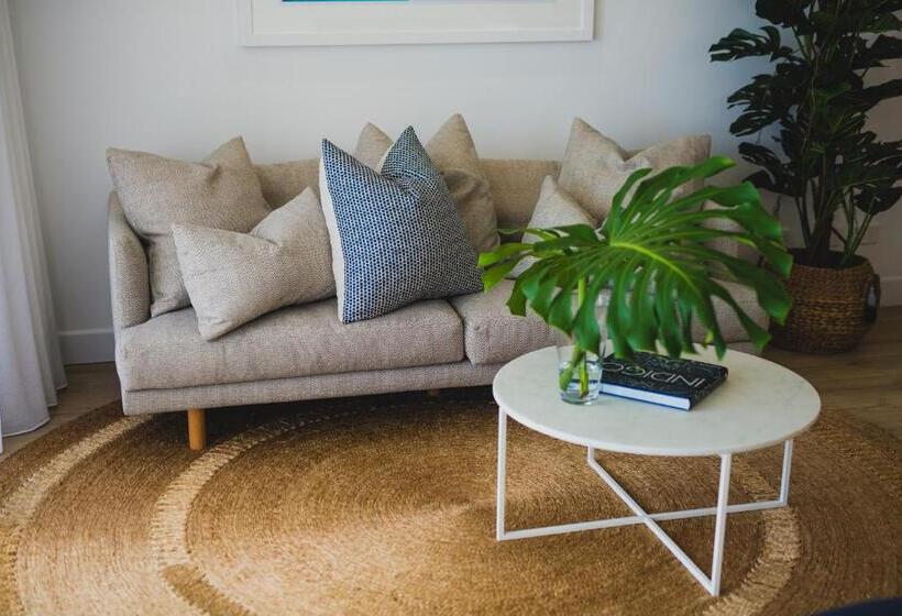 Апартаменты Deluxe 2 Спальни Вид на Море, Tingirana Noosa