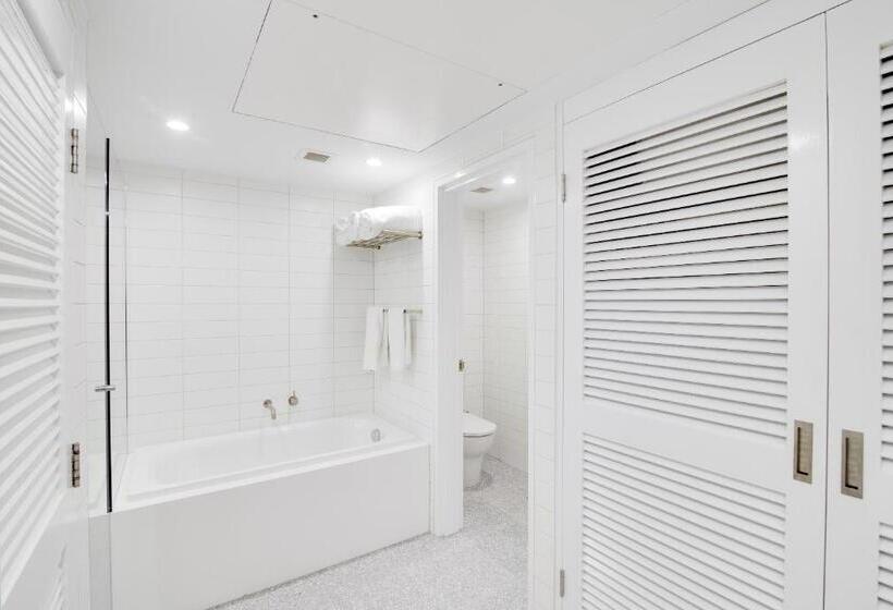 Апартаменты Deluxe 2 Спальни Вид на Море, Tingirana Noosa