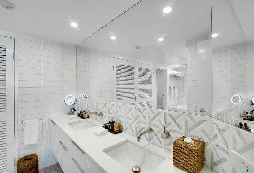 Апартаменты Deluxe 2 Спальни, Tingirana Noosa