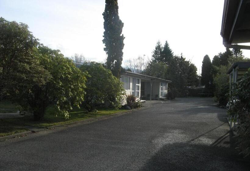 חדר משפתחתי סופריור, Tongariro River Motel