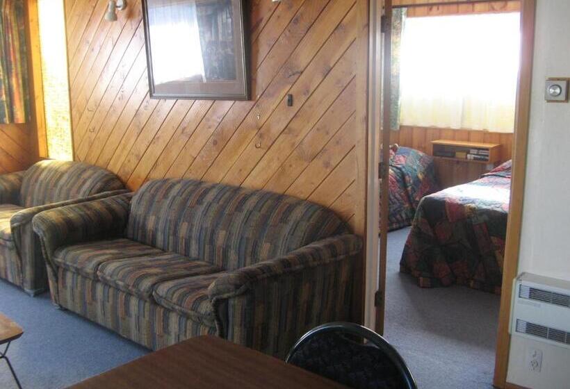 חדר משפחתי, Tongariro River Motel