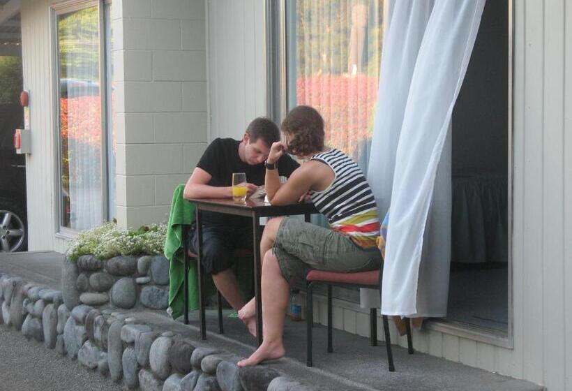 חדר סטודיו סטנדרד, Tongariro River Motel