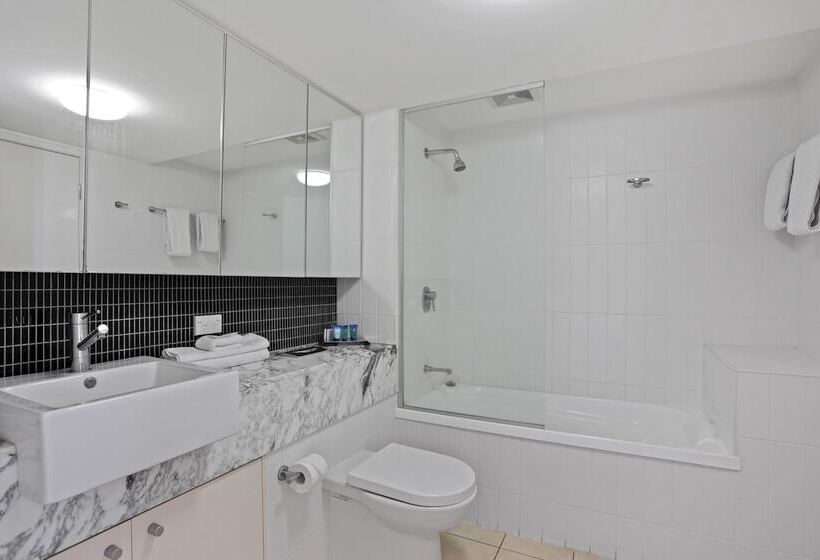 آپارتمان 2 خوابه, Tweed Ultima Apartments