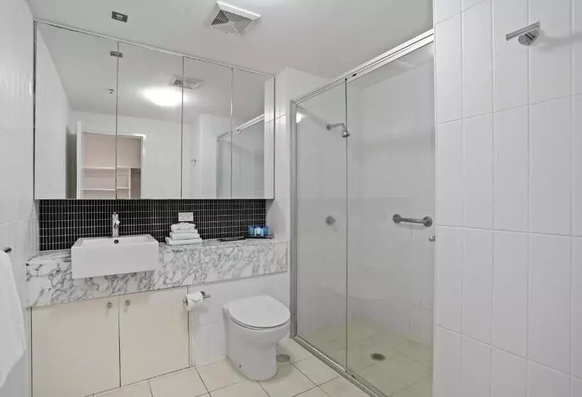 2 Bedroom Deluxe Apartment Sea View, Tweed Ultima Apartments