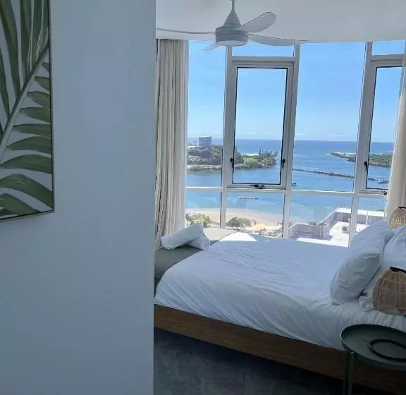 1 Bedroom Penthouse Apartment, Tweed Ultima Apartments