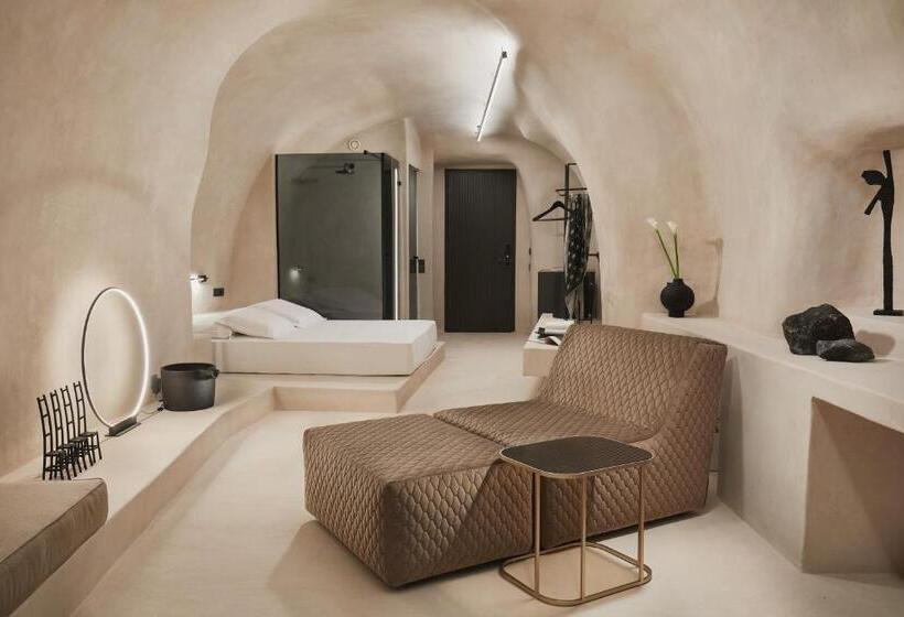 Suite mit Ausblick, Divine Cave Experience