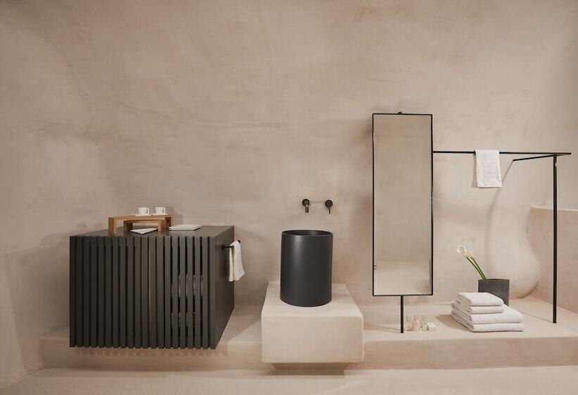 Suite mit Ausblick, Divine Cave Experience