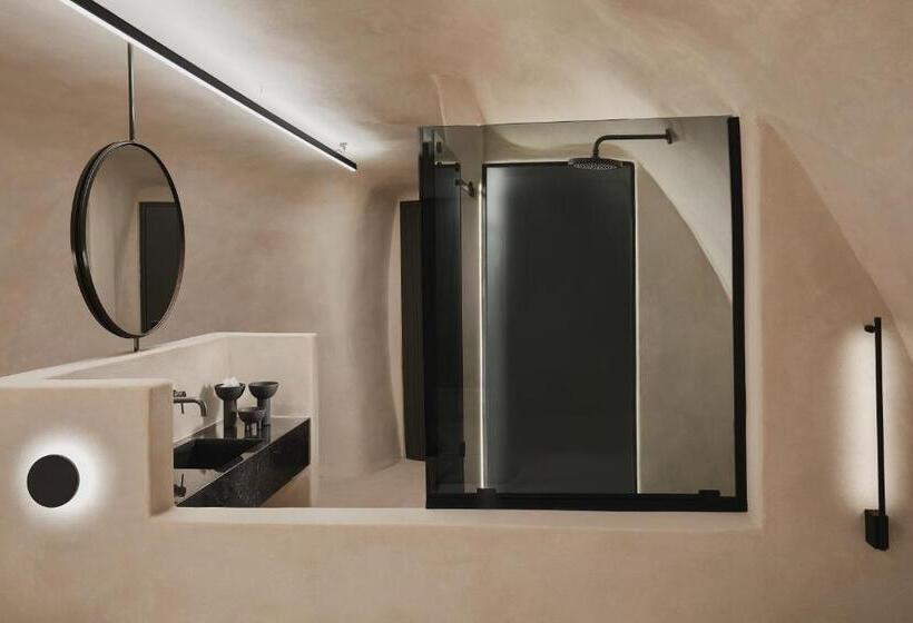 Suite mit Ausblick, Divine Cave Experience